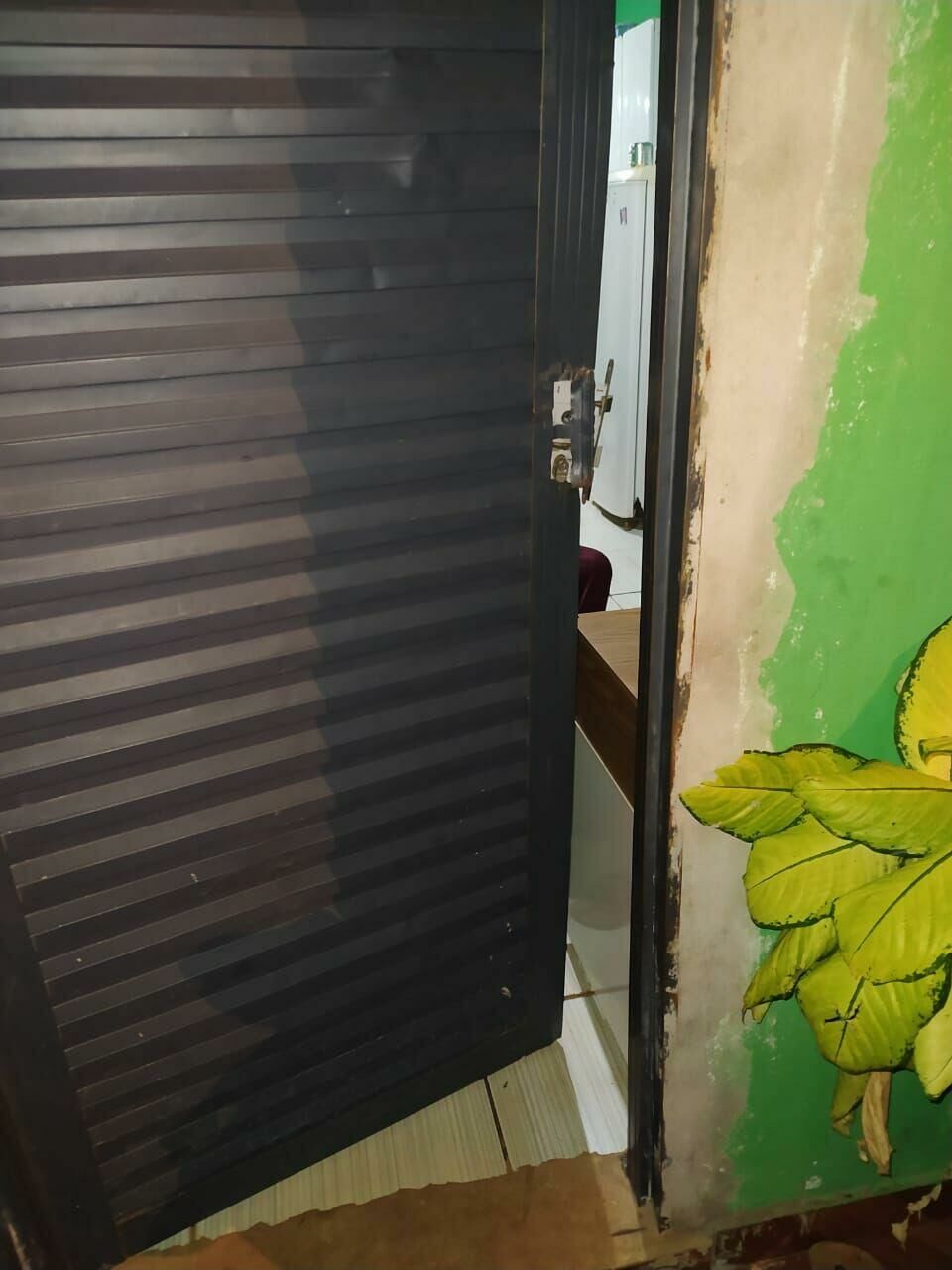 Imagem de compartilhamento para o artigo Homem é preso em Costa Rica por agredir a tia e causar danos a residência da MS Todo dia